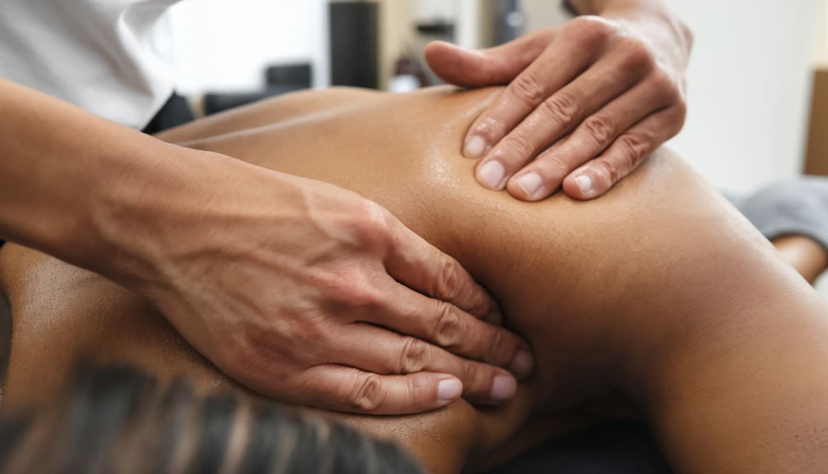 Ostéopathe Peynier Douleurs musculaires comprendre l’origine et les soulager durablement